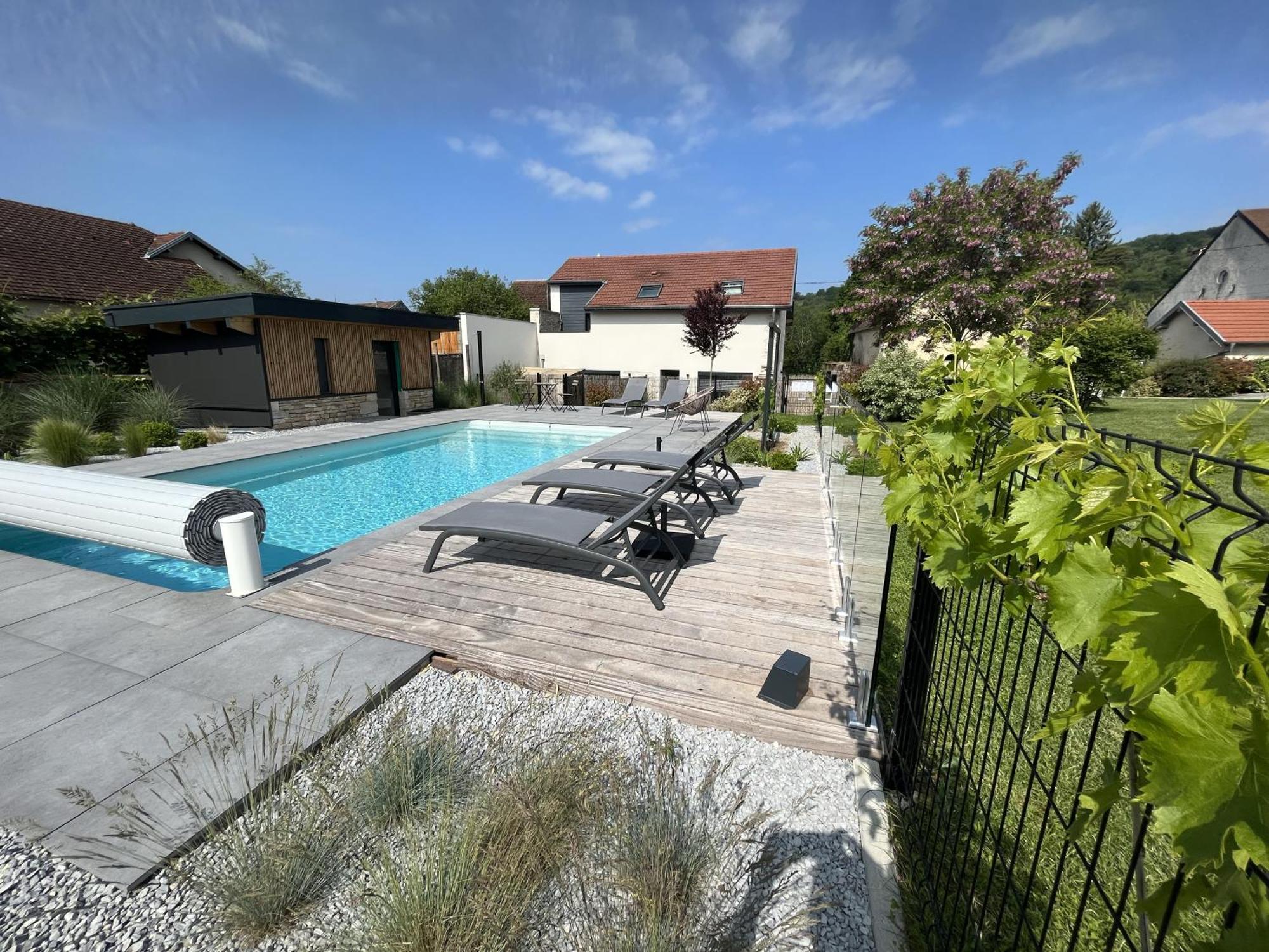 Apartment Appart-hotel N 3 Avec Terrasse, Piscine, Petit-dejeuner Et Parking Prive *
